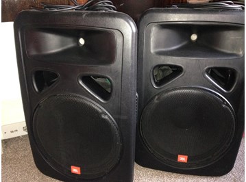 JBL EON 1500 Passive P.A Speakers 